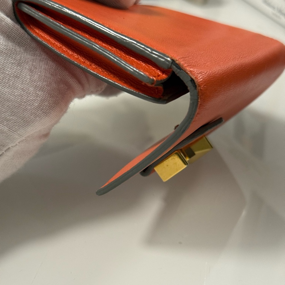 Chloe Key & Card Holder - Picture 13 of 16